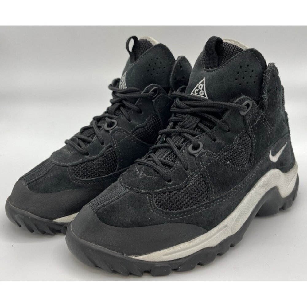 Vintage Nike Air ACG Women’s Size 7.5 Outdoor Hiking Ankle Boots Black 960709
